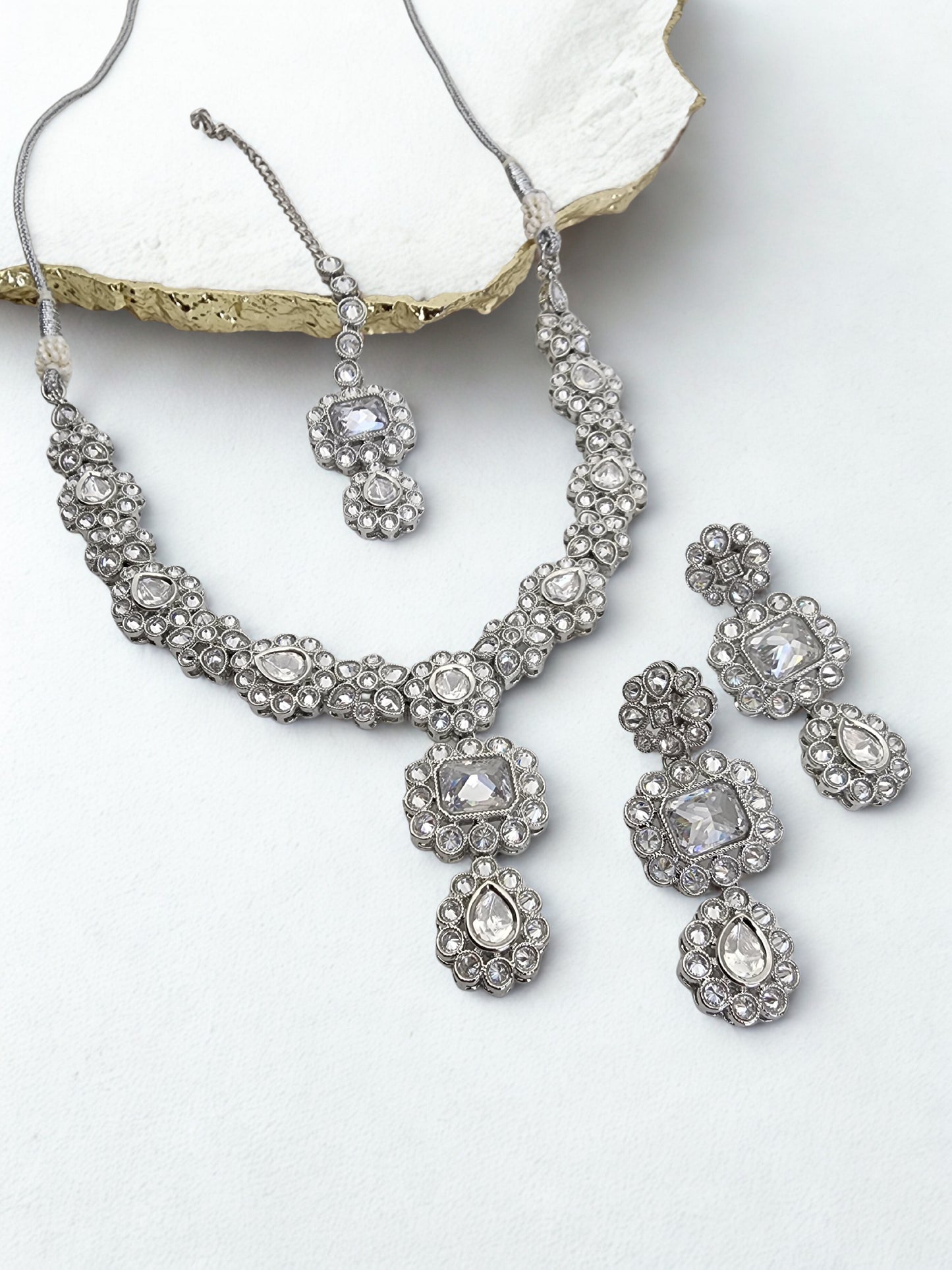 Erin Necklace Set