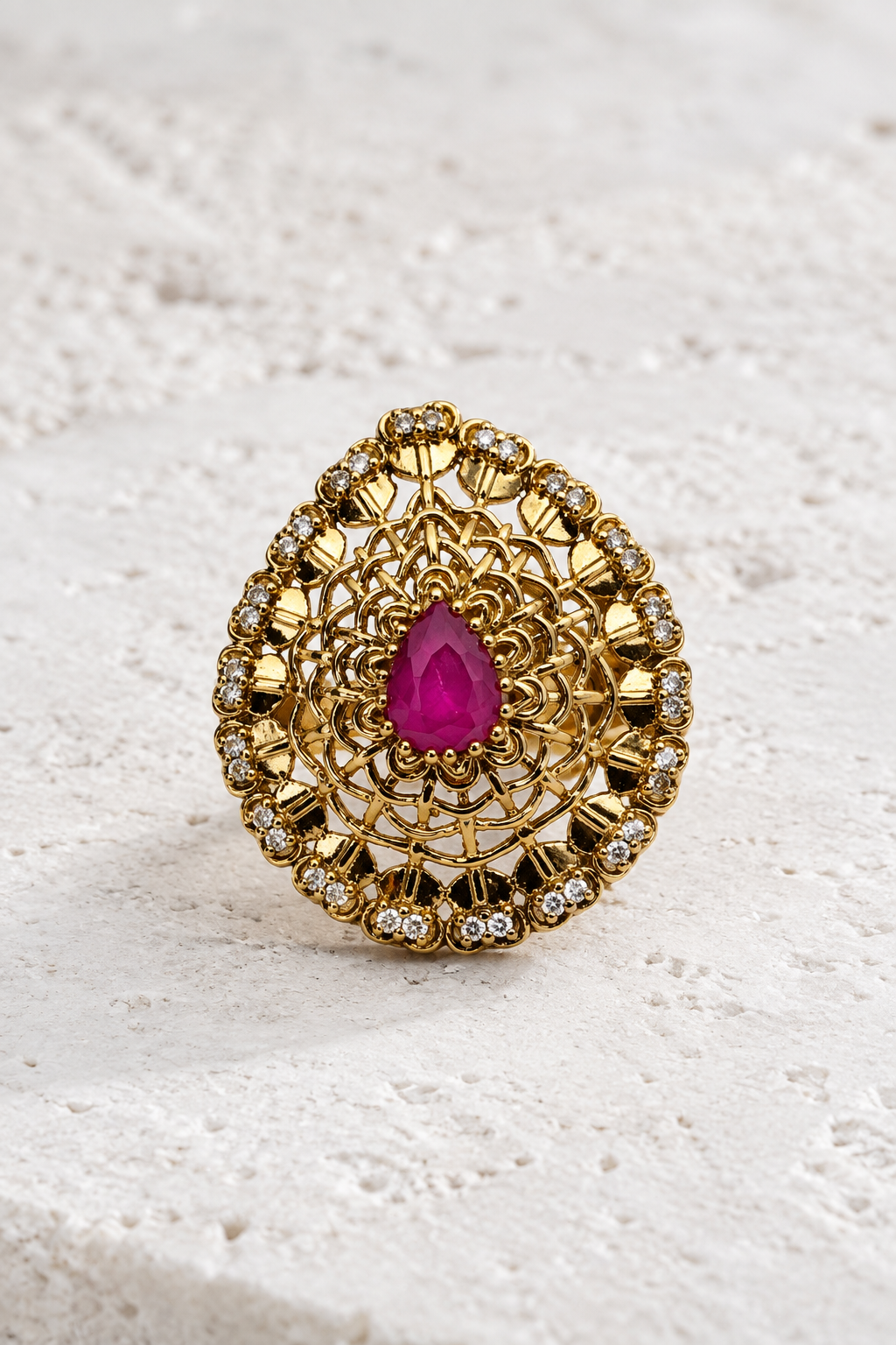 Savreet - Ring