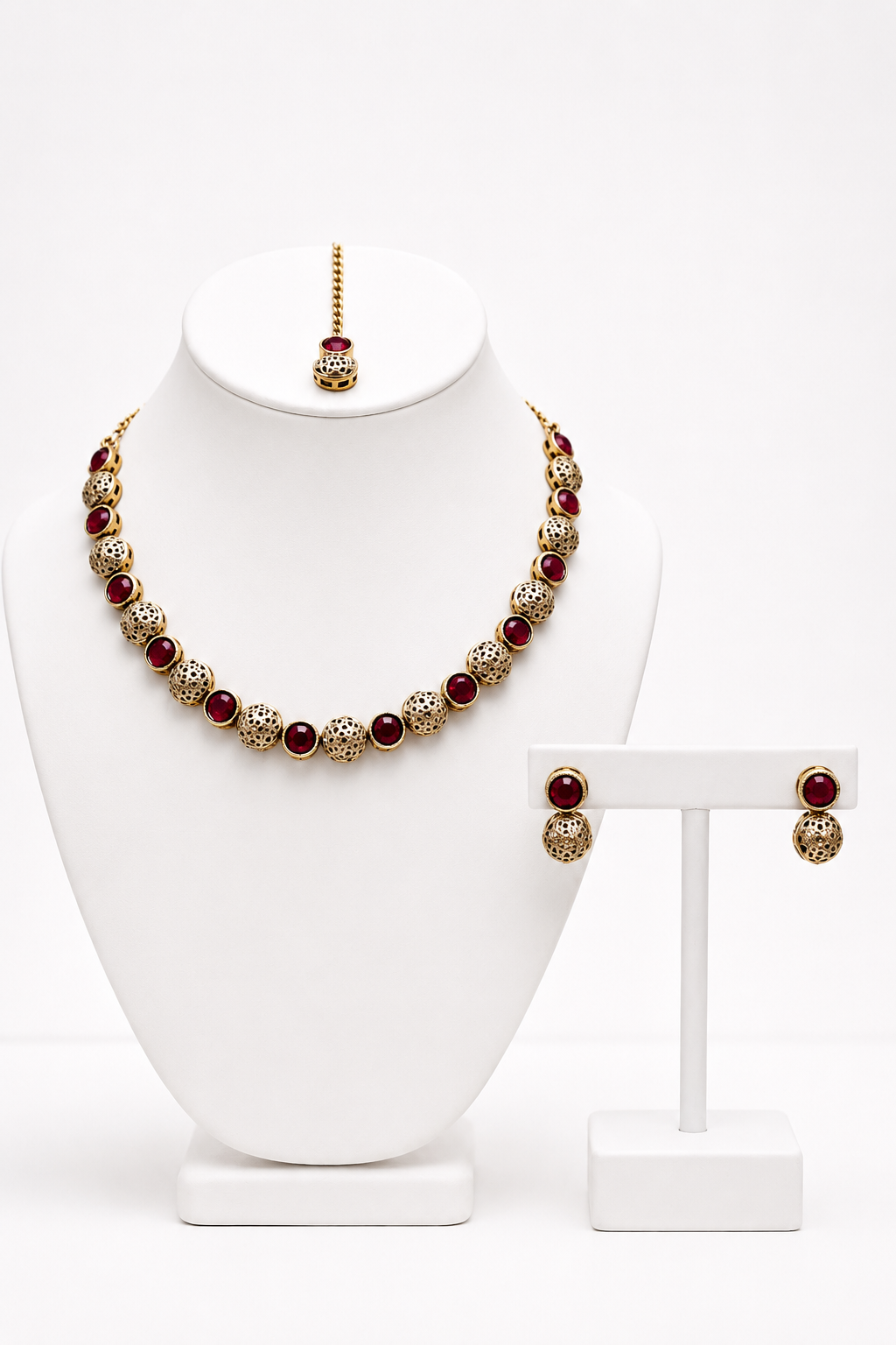 Indy Necklace Set