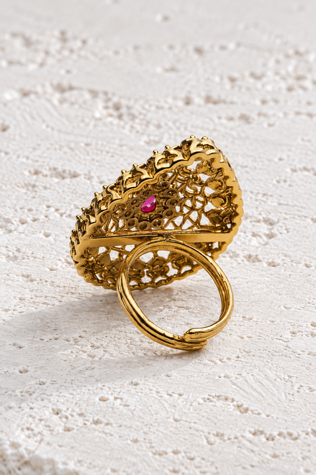 Savreet - Ring