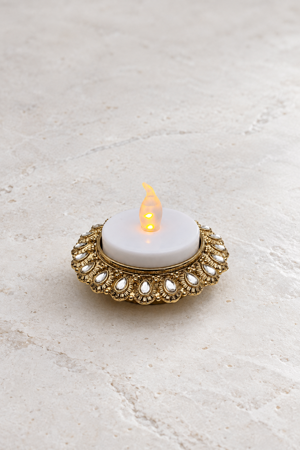 Ora - Diya