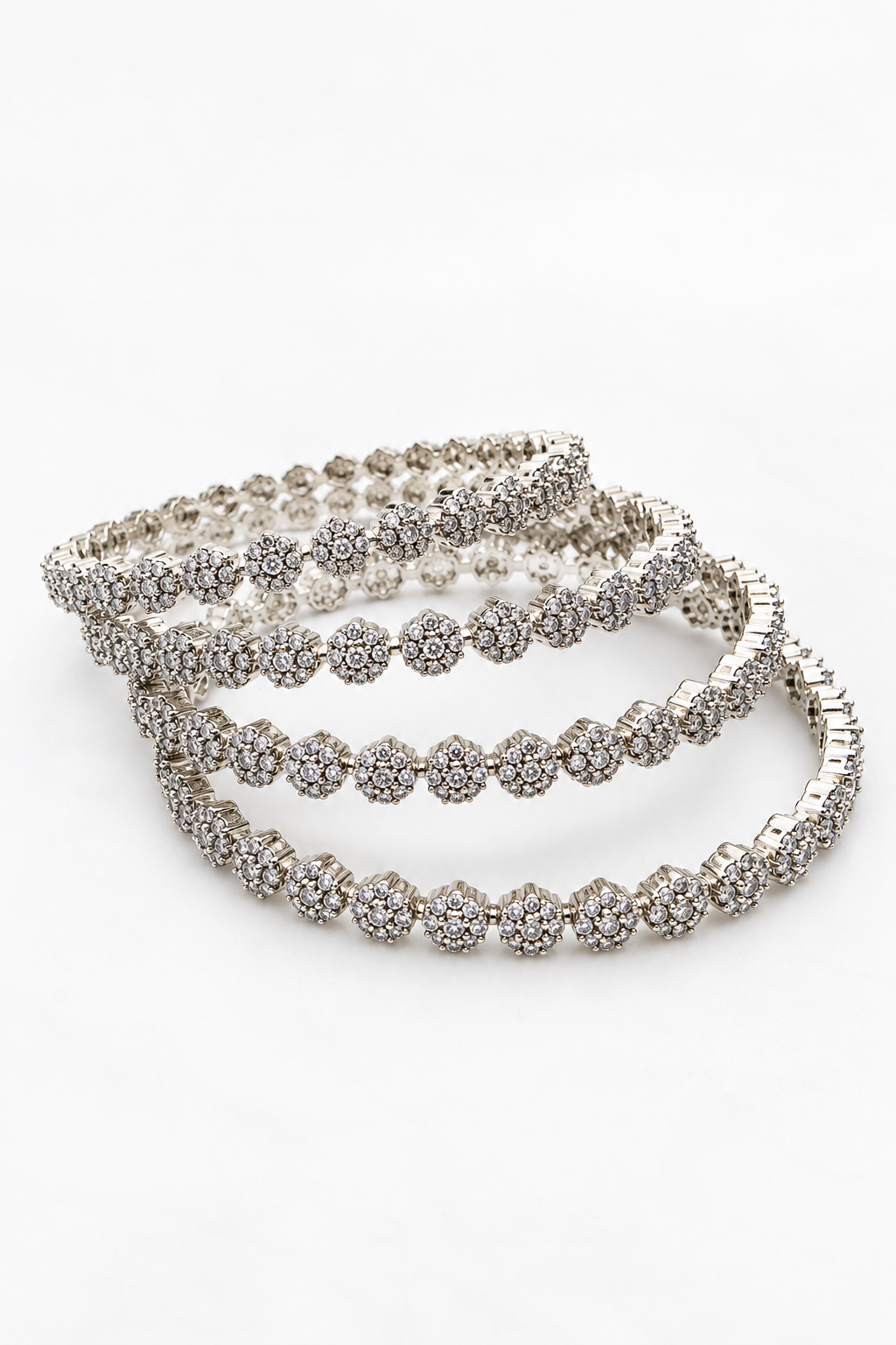 Pia - Bracelets