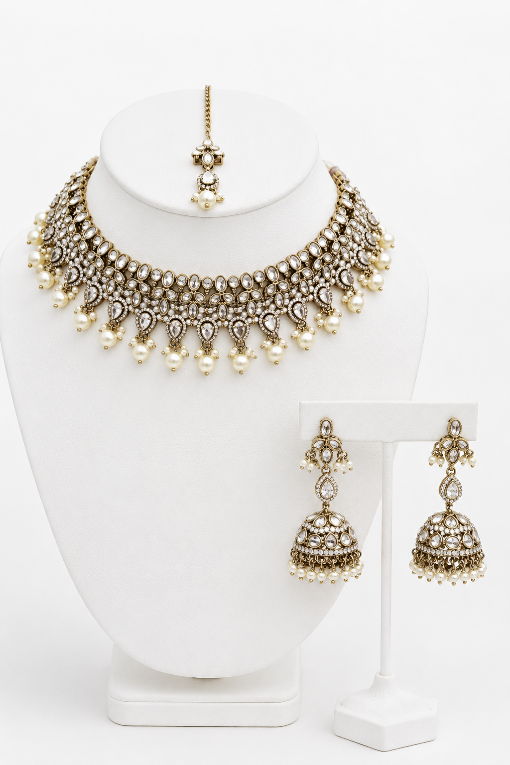 Arie Necklace Set