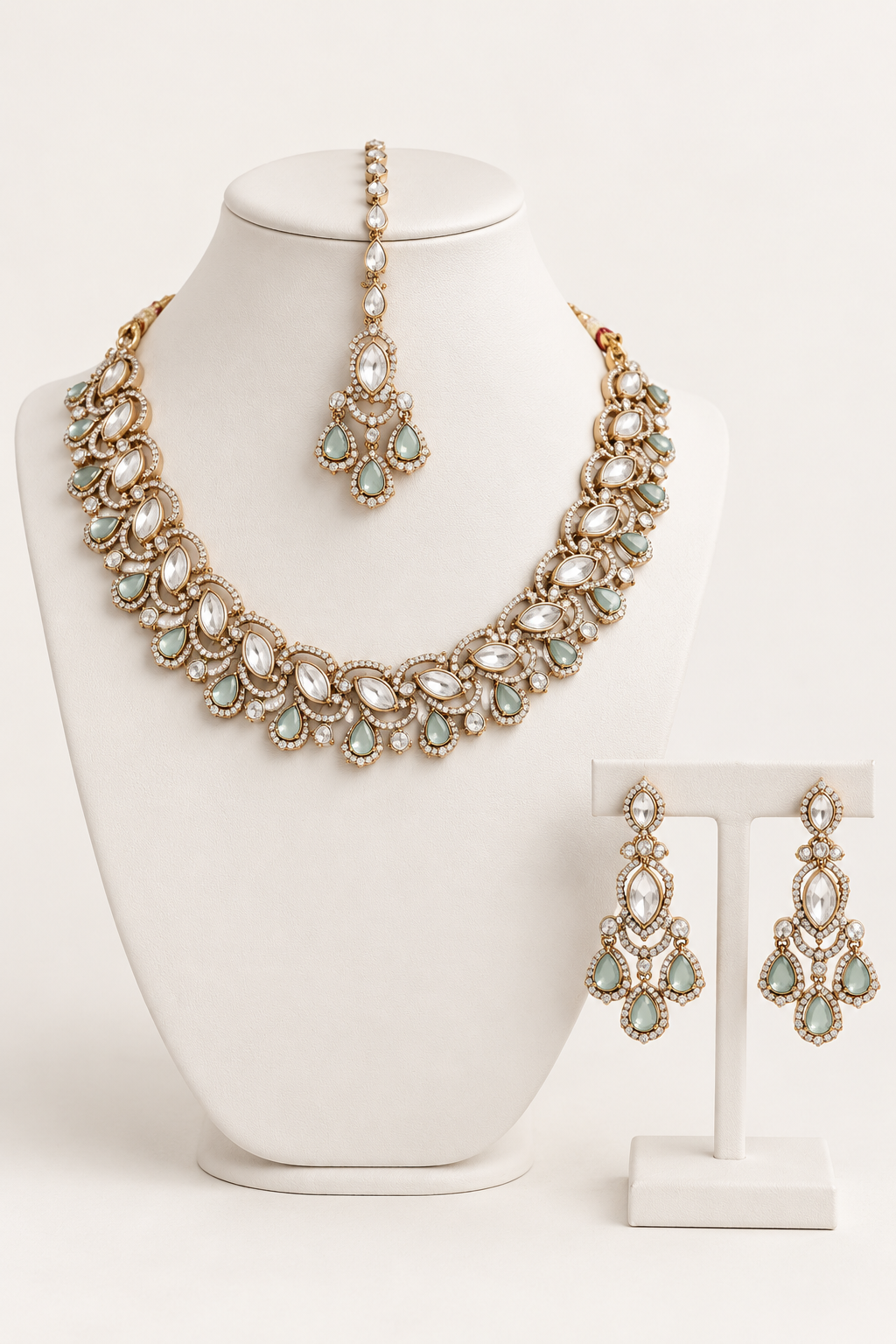 Leela - Necklace Set