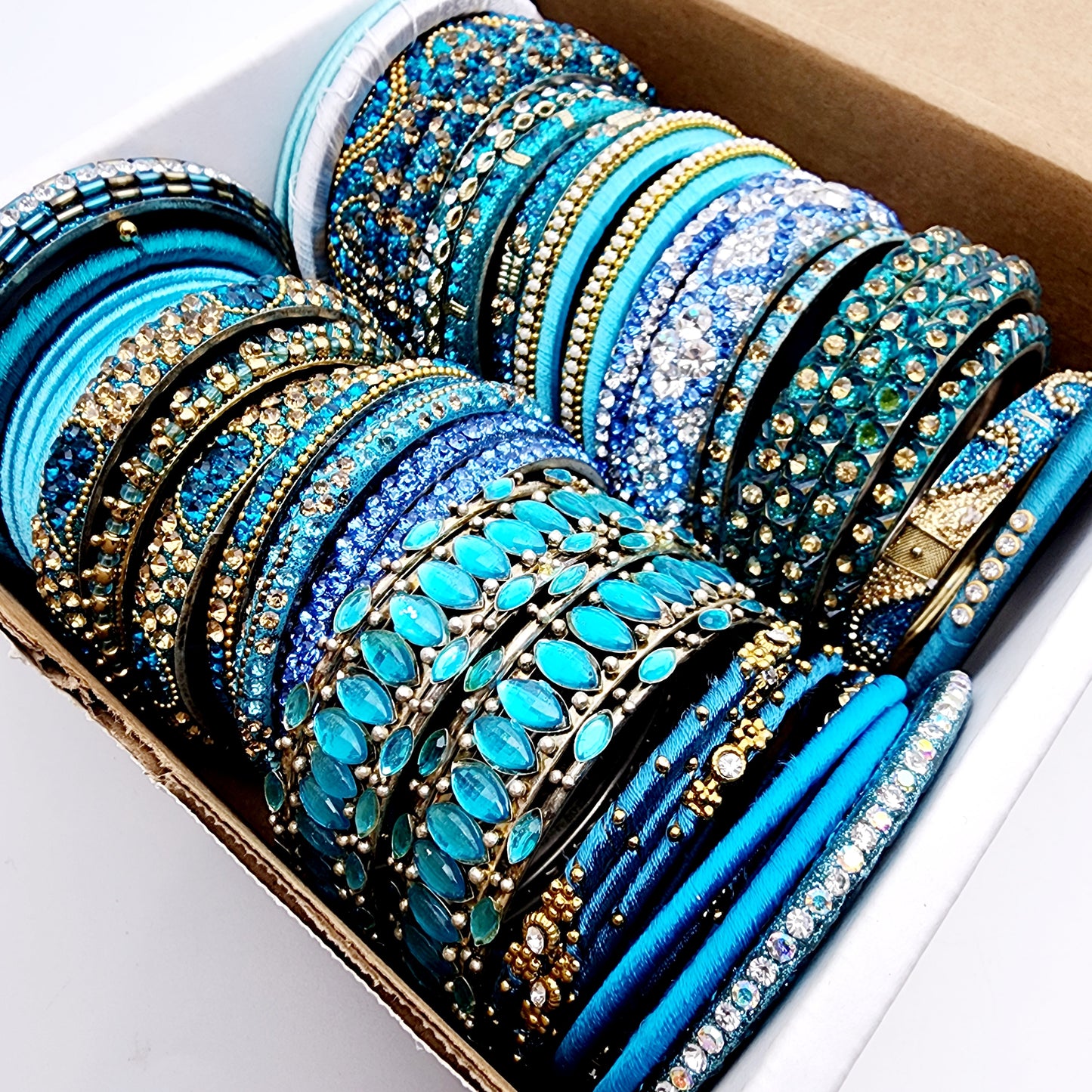 Clearance Bangle Box 2/$40