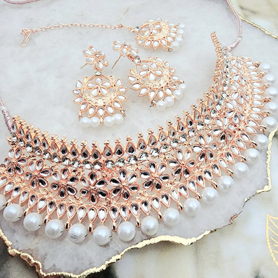 Load image into Gallery viewer, Simran Necklace Set Indian Necklace , South Asian Necklace , Pakistani Necklace , Desi Necklace , Punjabi Necklace , Tamil Necklace , Indian Jewelry
