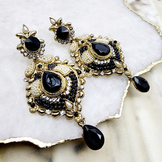 Thanya Earrings Indian Earrings , South Asian Earrings , Pakistani Earrings , Desi Earrings , Punjabi Earrings , Tamil Earrings , Indian Jewelry