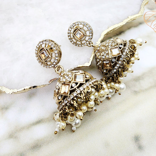 Tara Jhumka Earrings