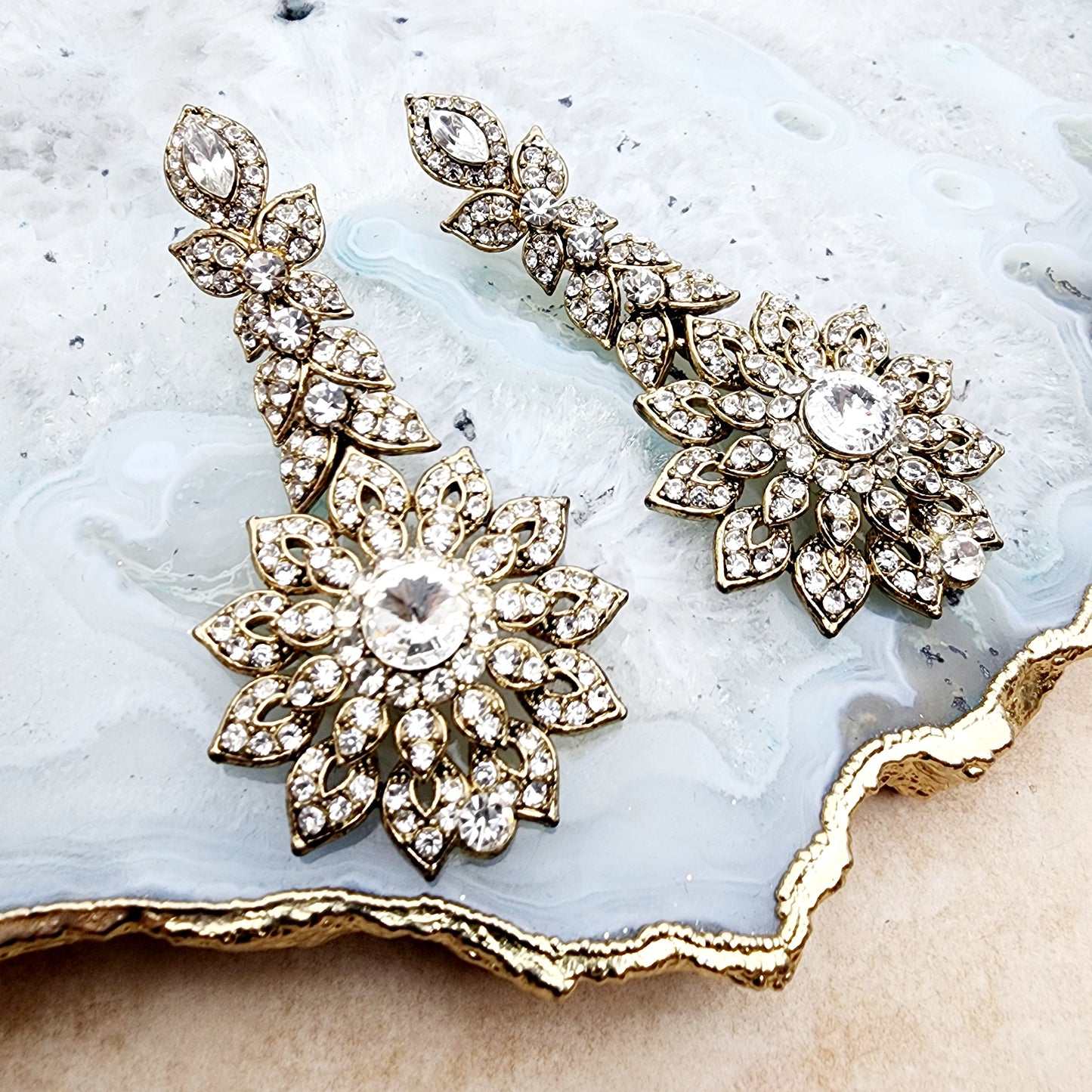 Reva Earrings Indian Earrings , South Asian Earrings , Pakistani Earrings , Desi Earrings , Punjabi Earrings , Tamil Earrings , Indian Jewelry