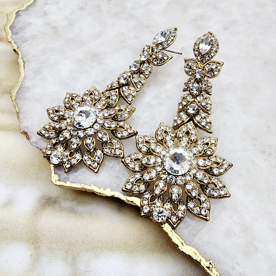 Reva Earrings Indian Earrings , South Asian Earrings , Pakistani Earrings , Desi Earrings , Punjabi Earrings , Tamil Earrings , Indian Jewelry
