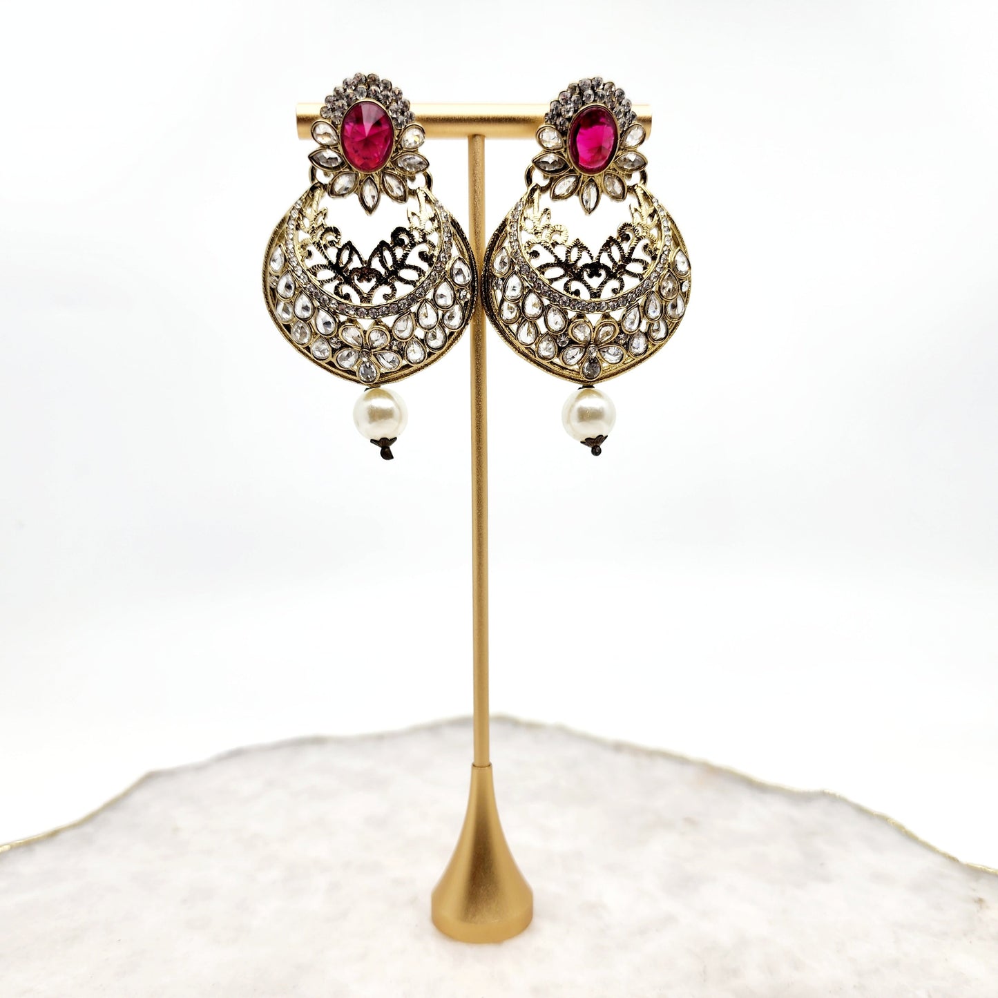 Load image into Gallery viewer, Charu Earrings Indian Earrings , South Asian Earrings , Pakistani Earrings , Desi Earrings , Punjabi Earrings , Tamil Earrings , Indian Jewelry
