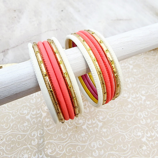 Load image into Gallery viewer, Jada Kids Bangle Set Indian Bangles , South Asian Bangles , Pakistani Bangles , Desi Bangles , Punjabi Bangles , Tamil Bangles , Indian Jewelry
