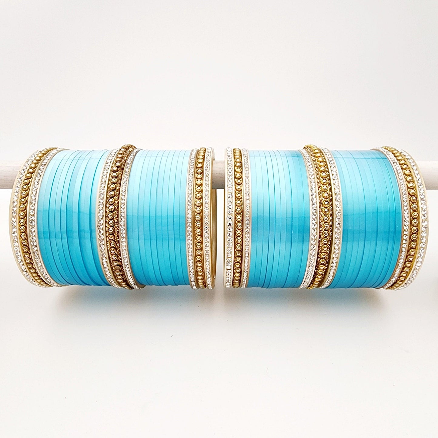 Load image into Gallery viewer, Bonnie Bridal Bangle Set Indian Bangles , South Asian Bangles , Pakistani Bangles , Desi Bangles , Punjabi Bangles , Tamil Bangles , Indian Jewelry
