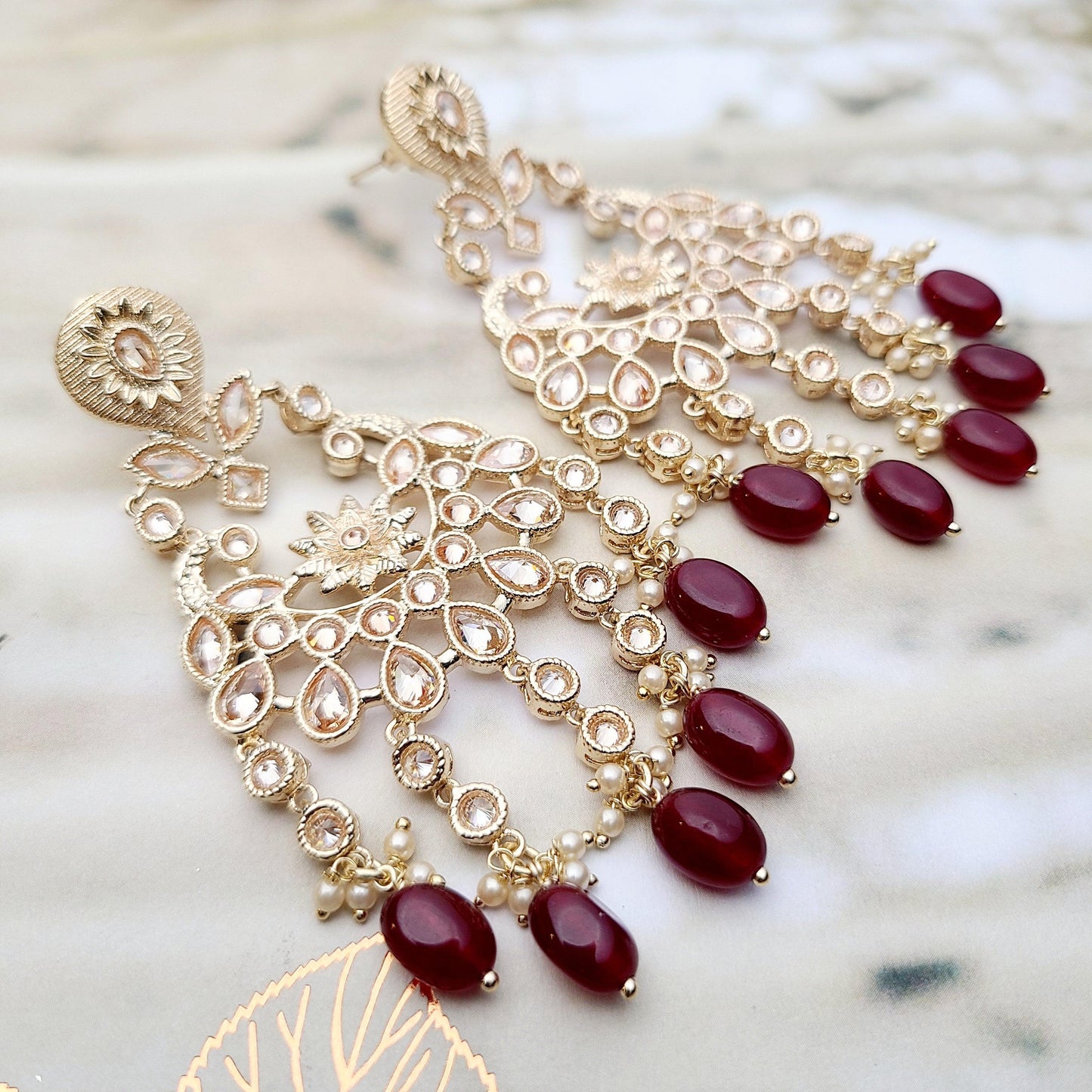 Load image into Gallery viewer, Indian Earrings , South Asian Earrings , Pakistani Earrings , Desi Earrings , Punjabi Earrings , Tamil Earrings
